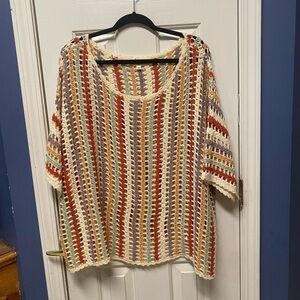 Gorgeous POL Sweater size Small Thin Sweater with puffy thread oversized
